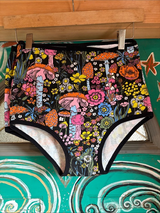 Nooworks Other - High-Waisted Floral & Mushroom Undies